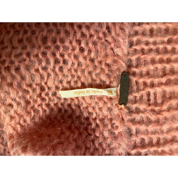 Free People Pink Mohair Blend Cable Knit Cardigan Sweater Size mMBoho - Picture 5 of 8